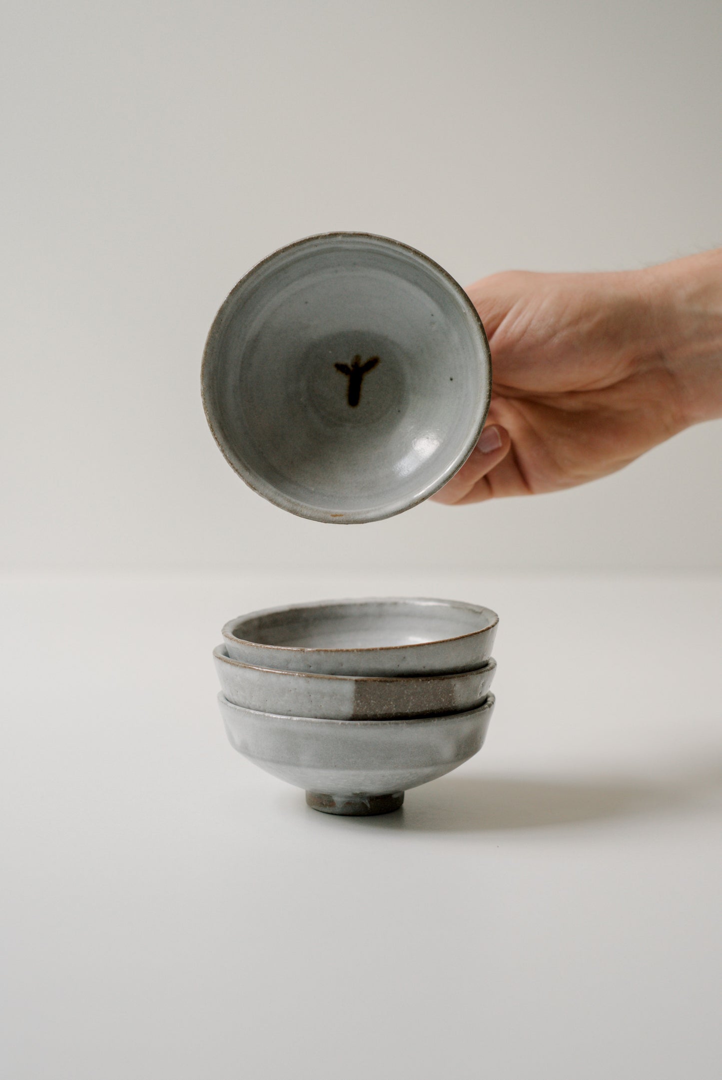 Slipped Bird Teabowl #26504
