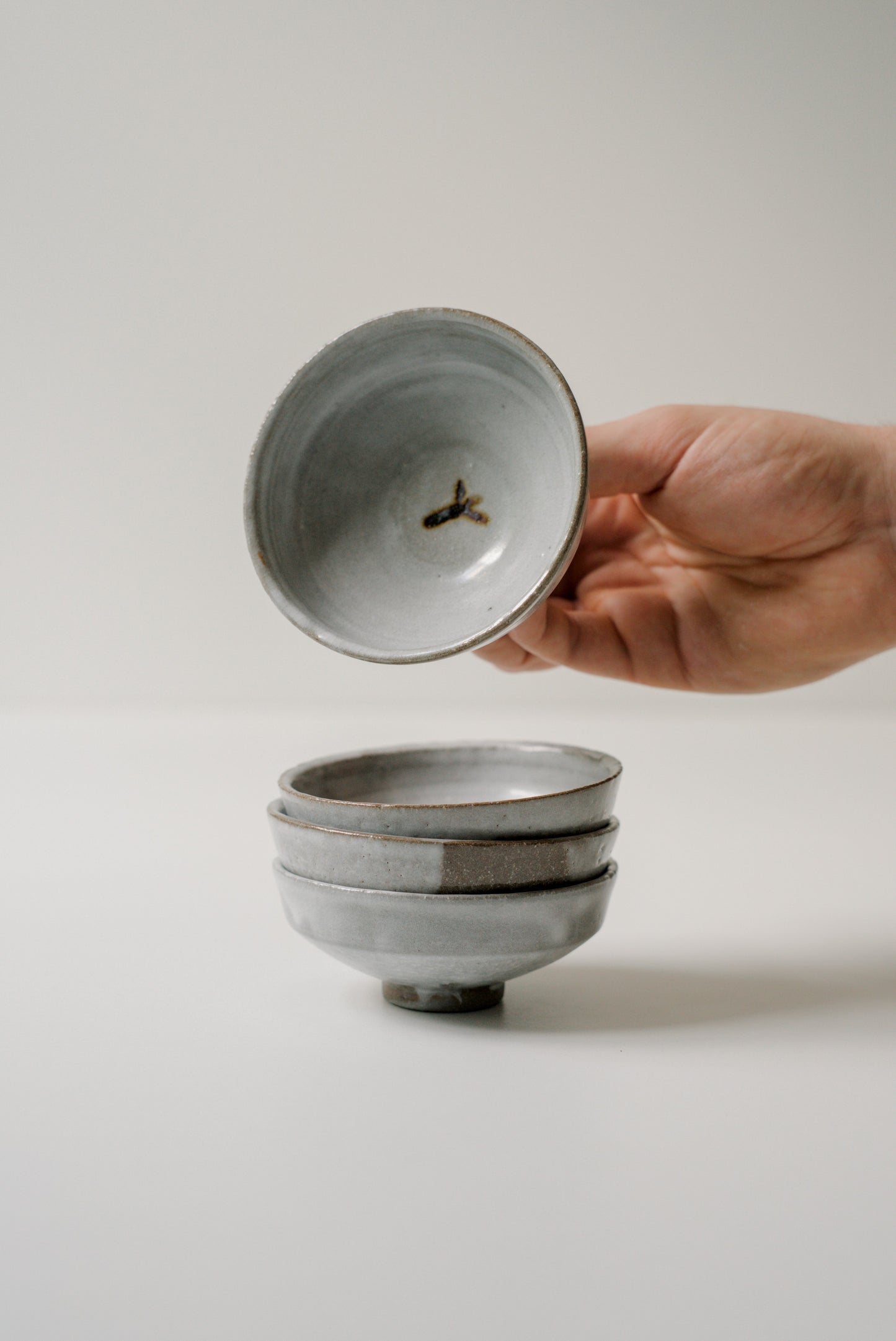 Slipped Bird Teabowl #26504